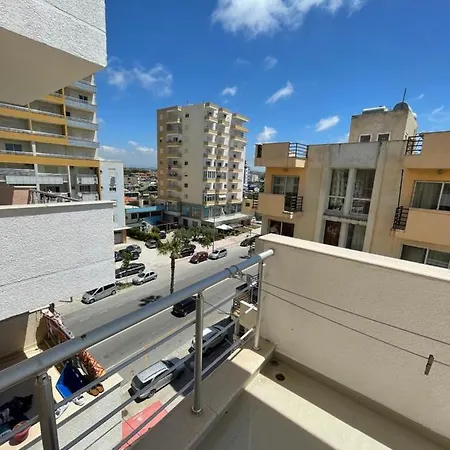 Apartment Seaview Right At The Durres