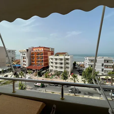 公寓 Seaview Right At The Durrës