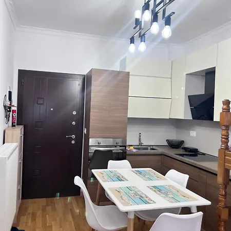 Apartment Seaview Right At The Durres