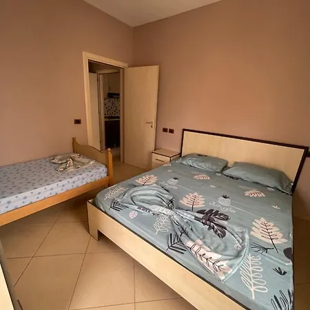 Seaview Right At The Apartment Durres